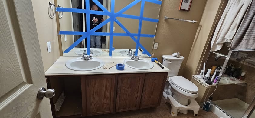 Professional bathroom remodel by EZ Innovation LLC, Houston handyman