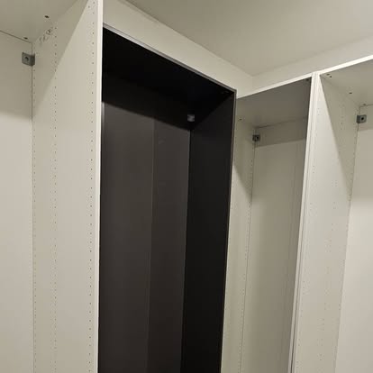 Professional kitchen cabinets by EZ Innovation LLC, Houston handyman